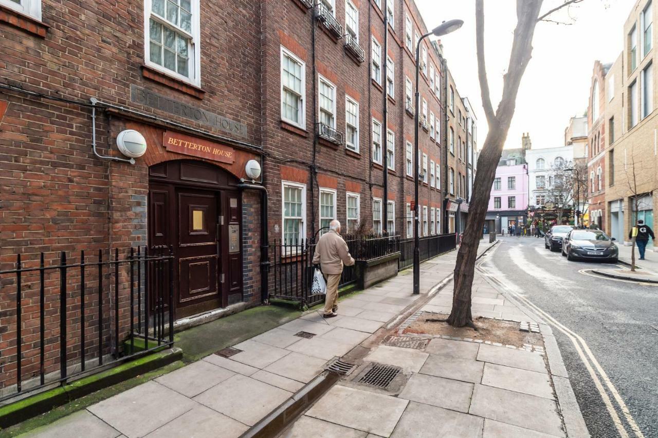 New 2 Bed In Covent Garden Лондон